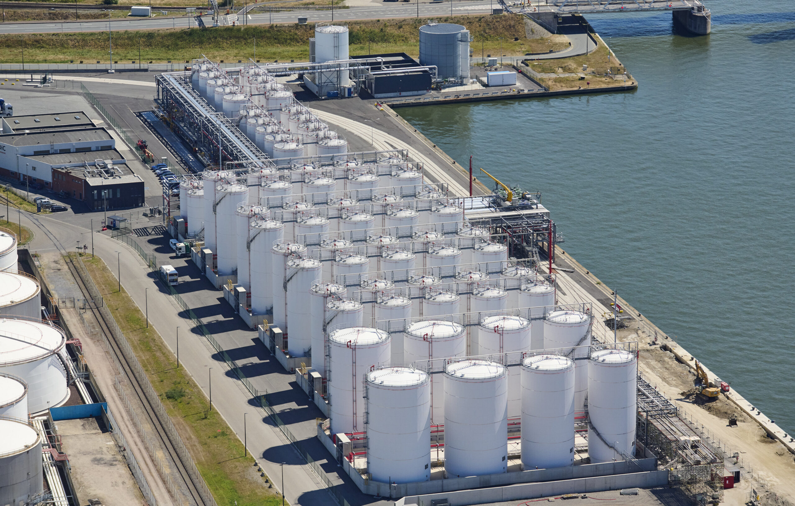Tank Farm 1